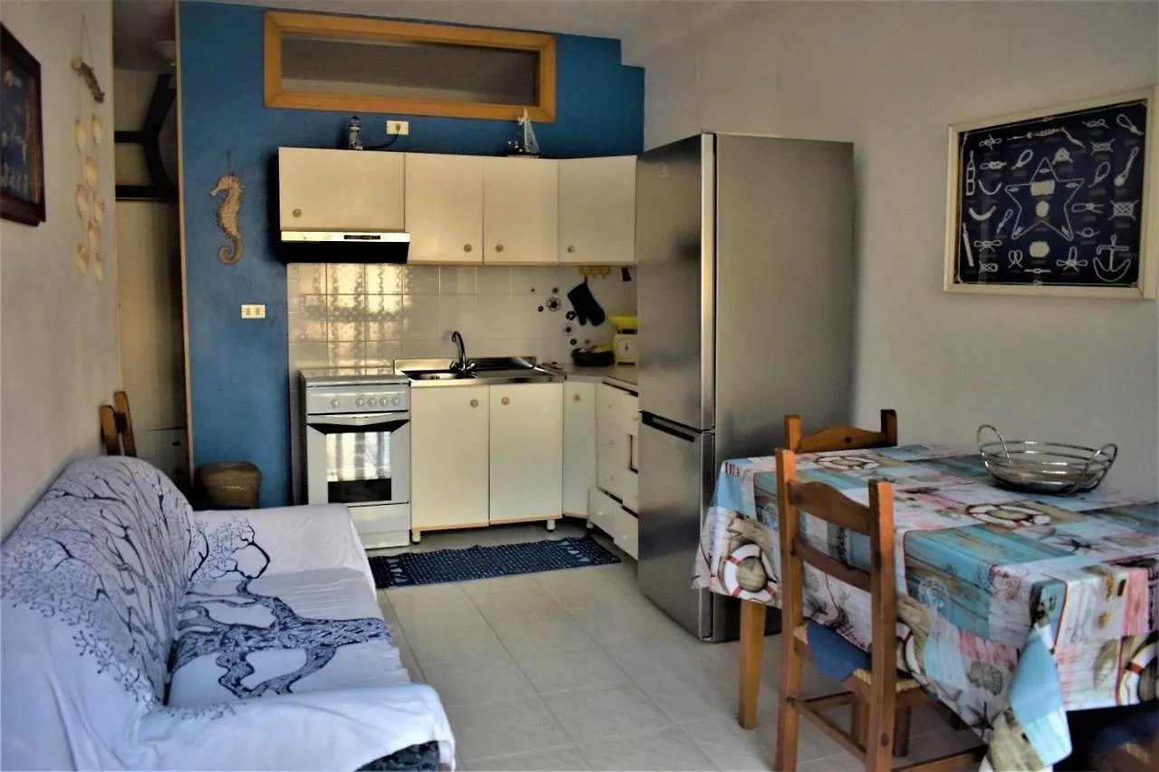 Un po di relax a pochi passi dal mare! Appartamento Àrbatax Italia